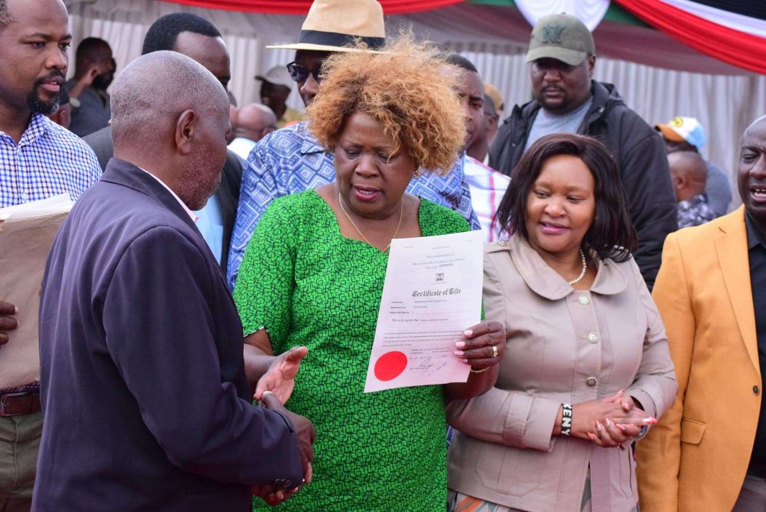 Government issues title deeds to residents of Nyandarua County