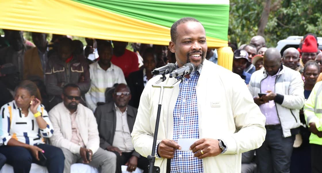 State hands over title deeds to over 1,000 Chelimo residents