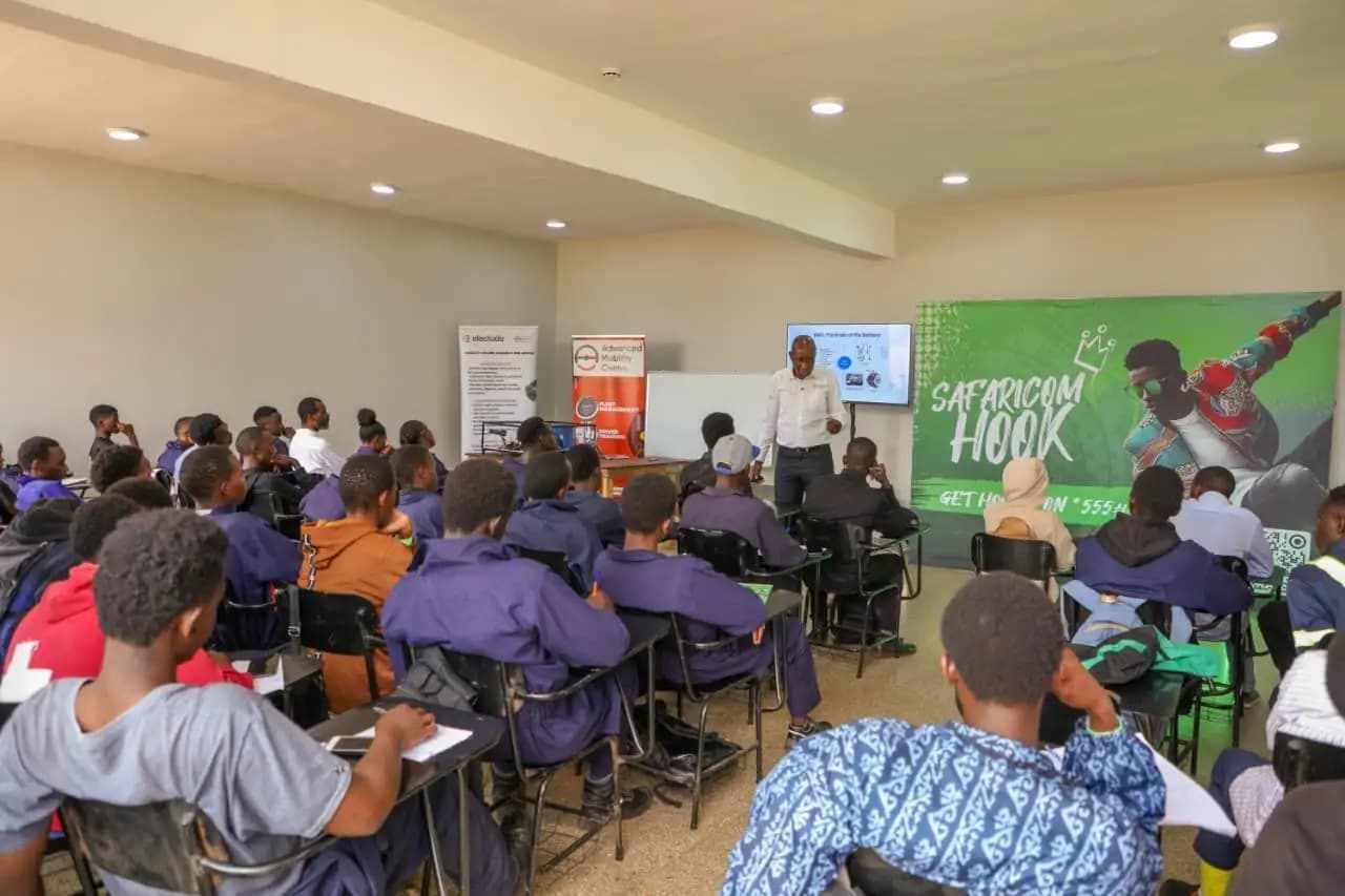 Safaricom Hook Circle Brings Digital Skills and Career Mentorship to Kiambu National Polytechnic