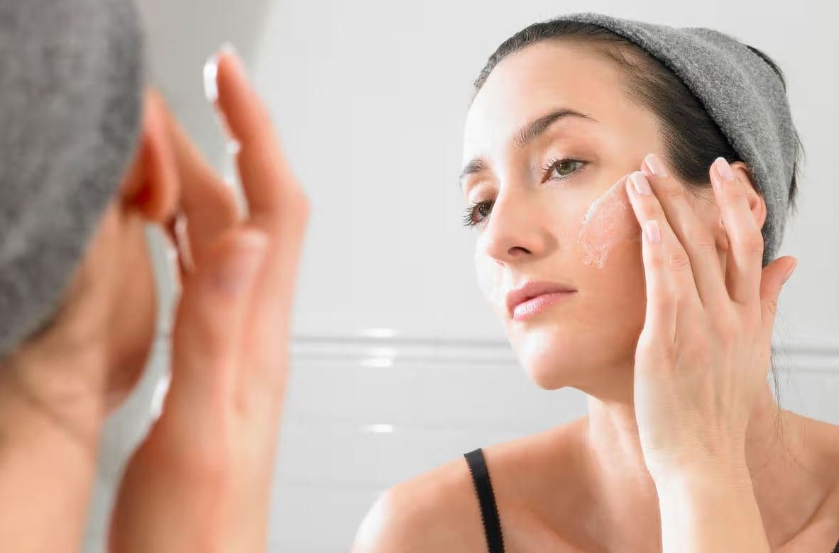 Best Hydrolyzed Collagen Peptides for Skin Hydration and Natural Beauty