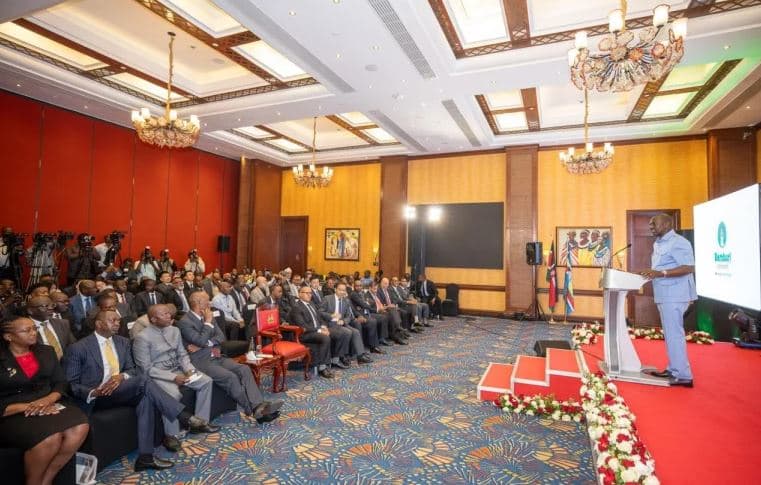 “Somebody Explain Why We Import Stones,” Ruto Tells Cement Makers