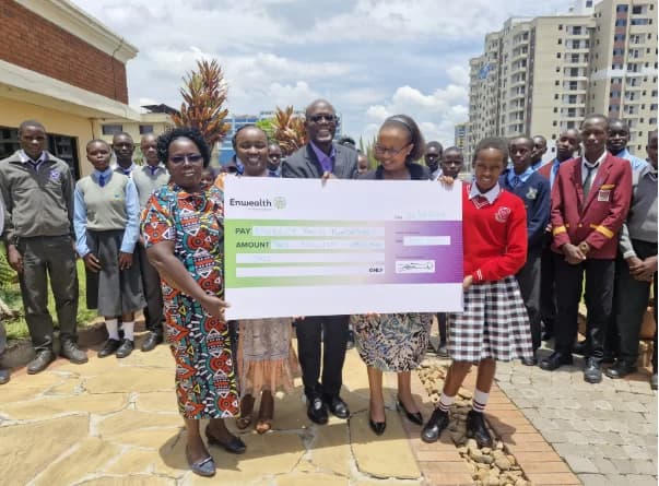 Enwealth Sponsors 40 High School Students in 2025 Scholarships Program