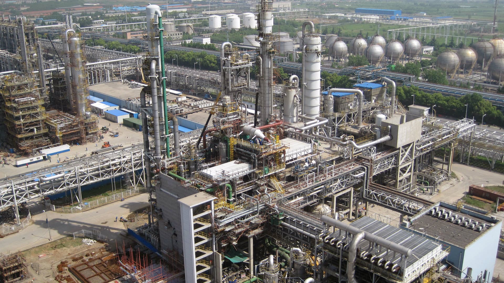 Tahrir petrochemicals complex Egypt progresses slowly as $11 billion mega project faces execution hurdles
