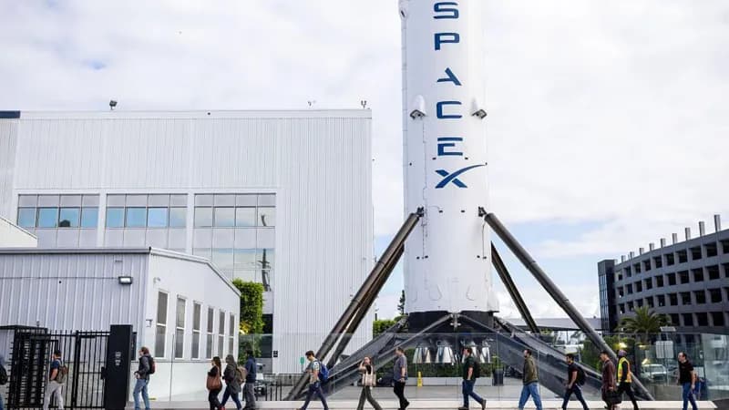Elon Musk’s SpaceX raises $75bn ahead of world’s biggest stock market launch