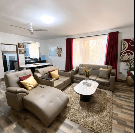 How social media helped grow a thriving Airbnb business