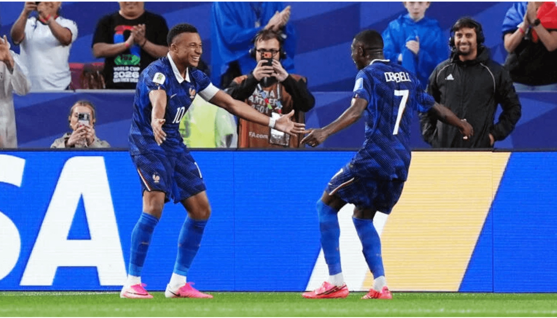 Unbeaten France eye knockout statement against brave Sweden