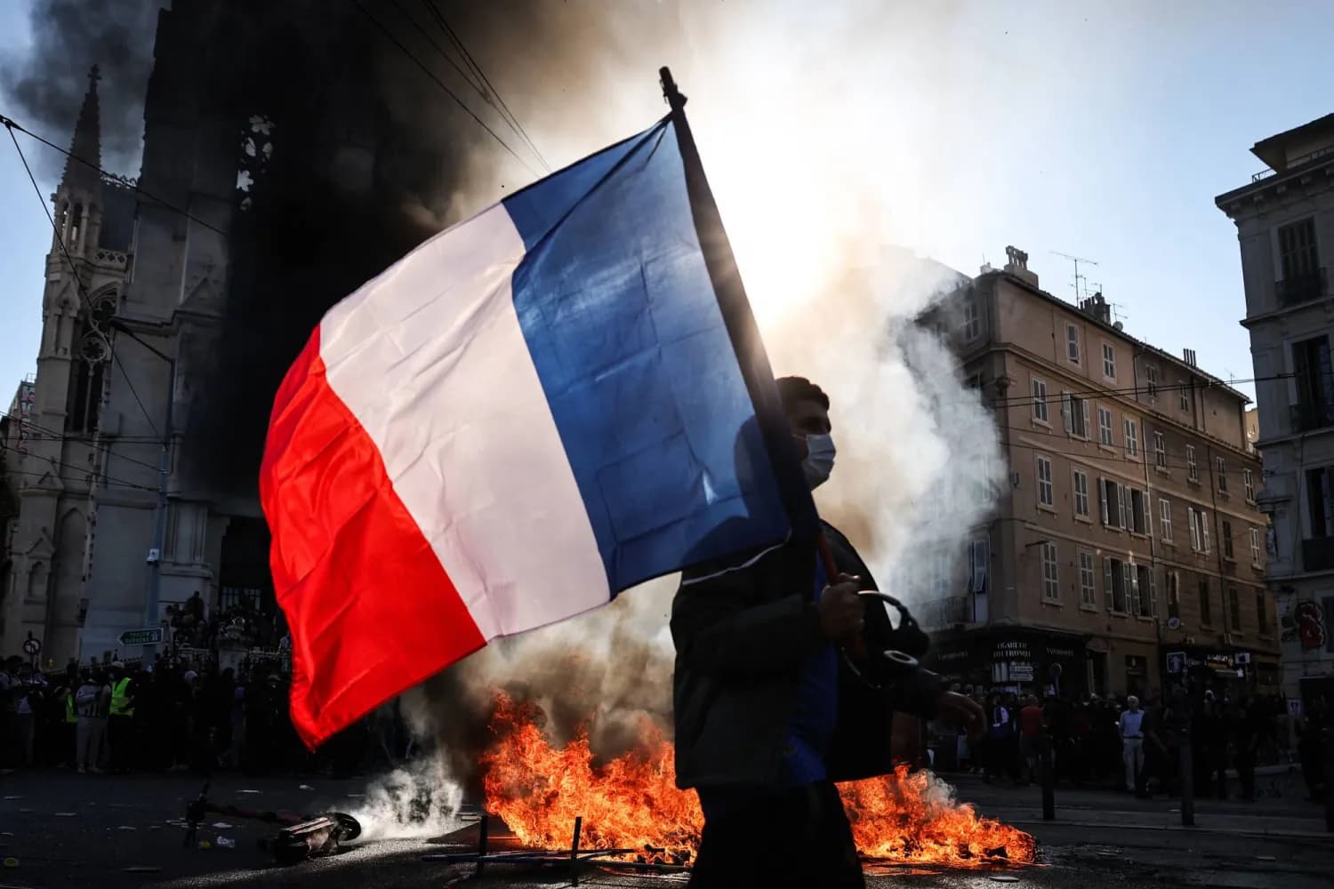 France Imposes Targeted Protest Bans and Curfews After Weekend Unrest