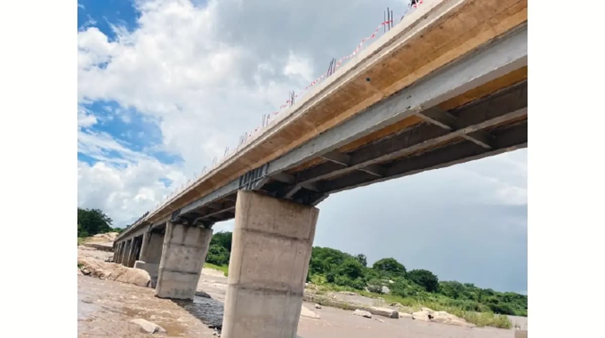 Construction of the Cavally River Bridge Between Cote d’Ivoire and Liberia