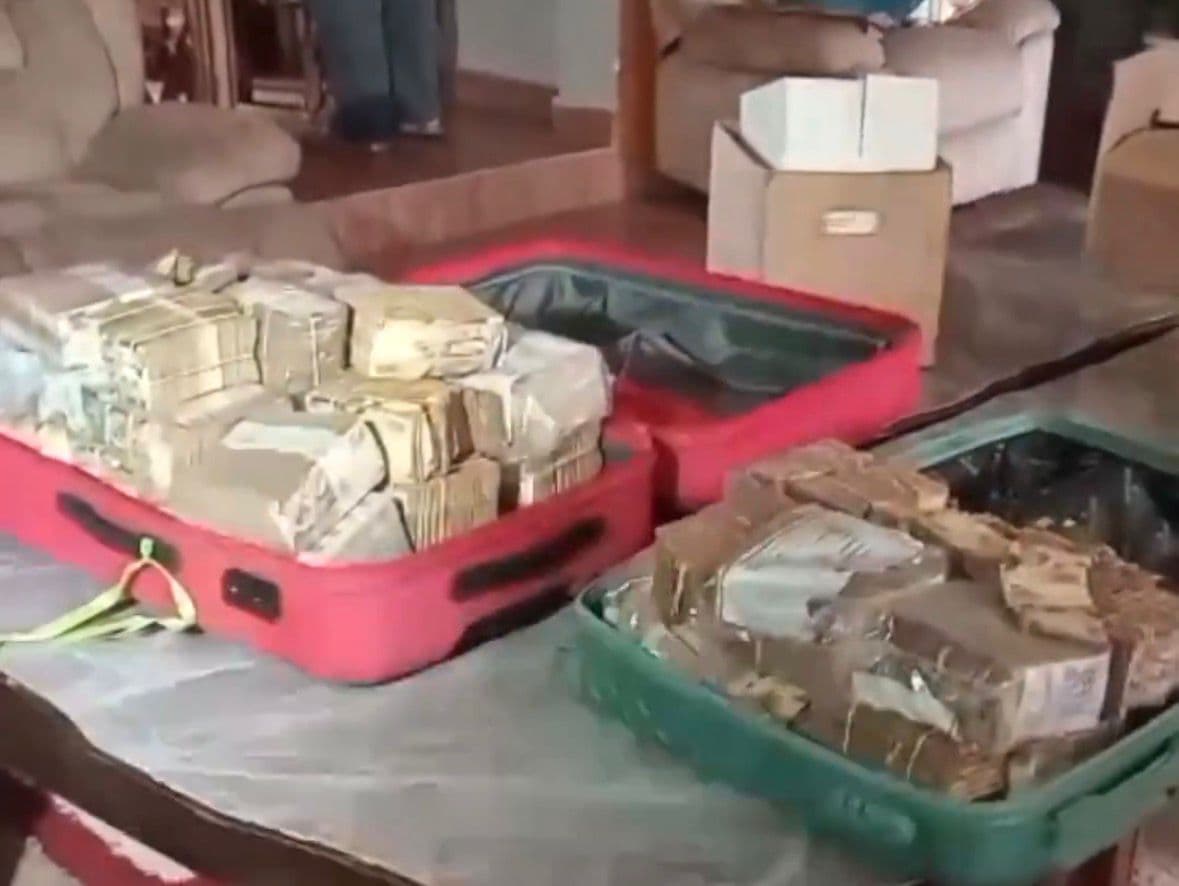 EACC says they recovered Sh65 million from the home of Nairobi CEC Analo in a raid
