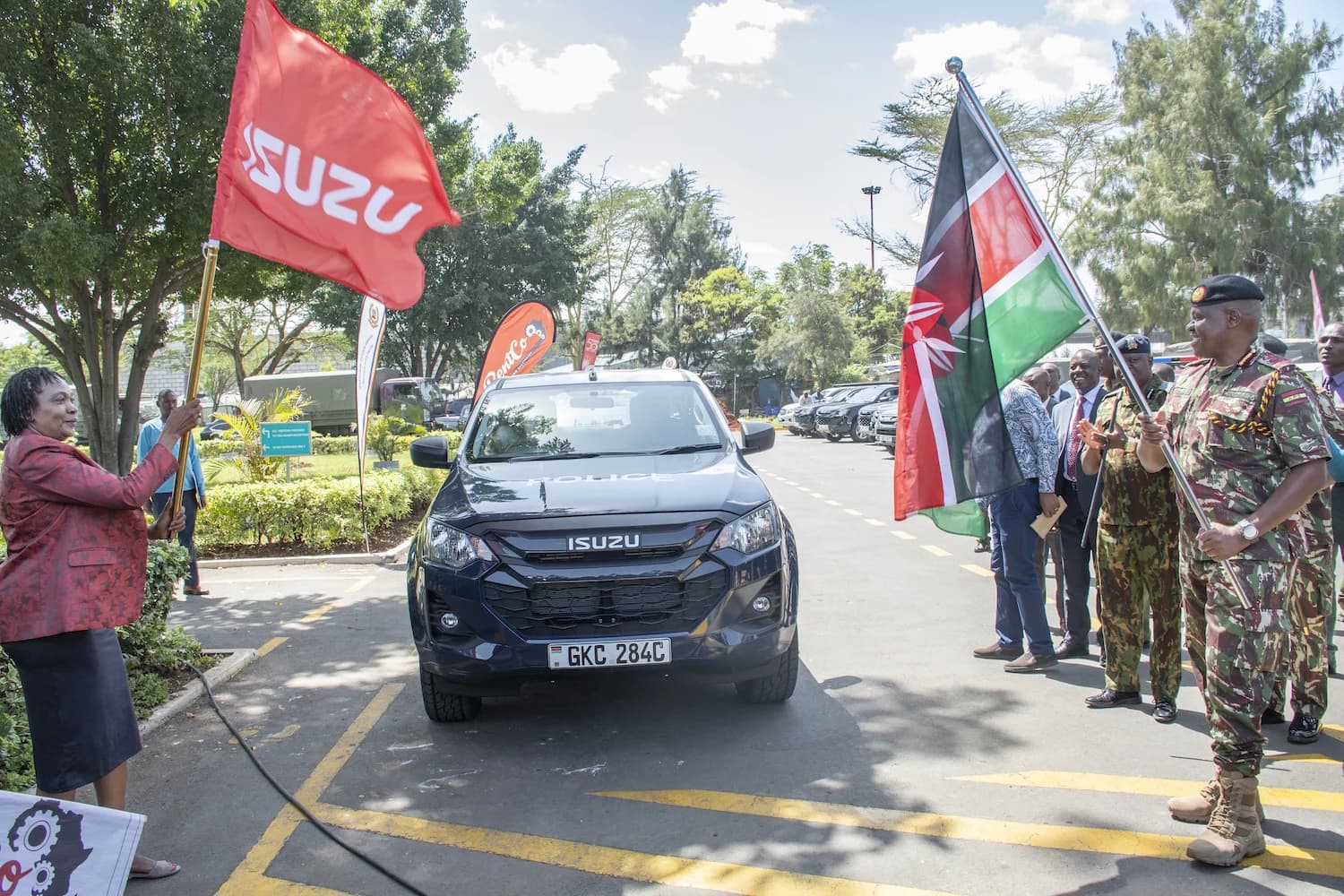 Isuzu EA Delivers 95 Police Pickups in Lucrative Gov’t Vehicle Leasing Deal