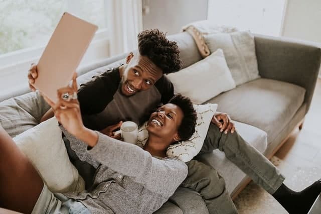 The Singlehood Series: I Hooked Up With A Guy I’ve Known For 8 Years And I Don’t Know Whether It’s Love Or Lust